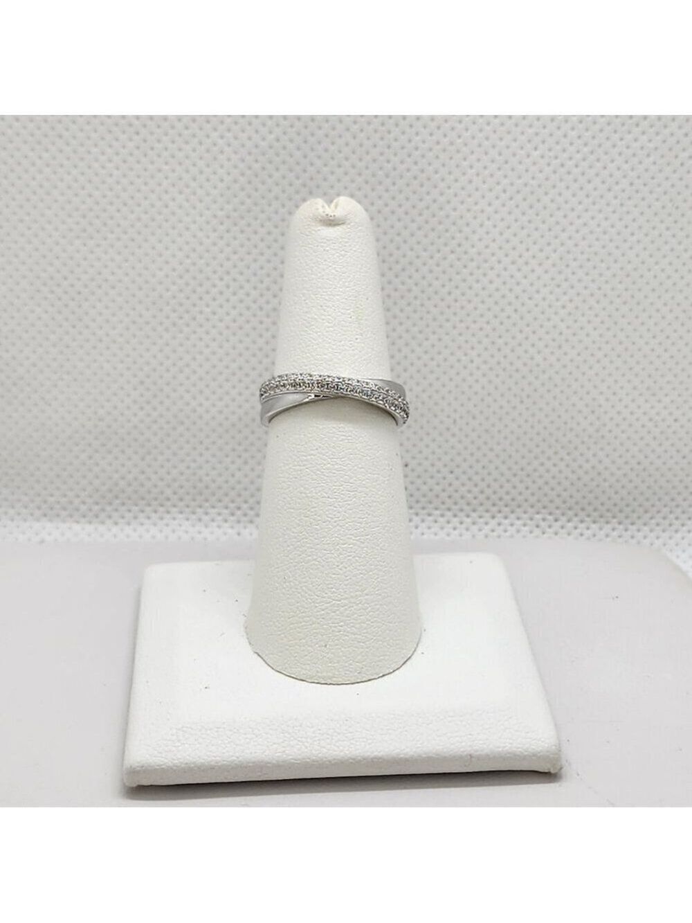 Brand New Sterling Silver 925 Crossover CZ Stones Ring